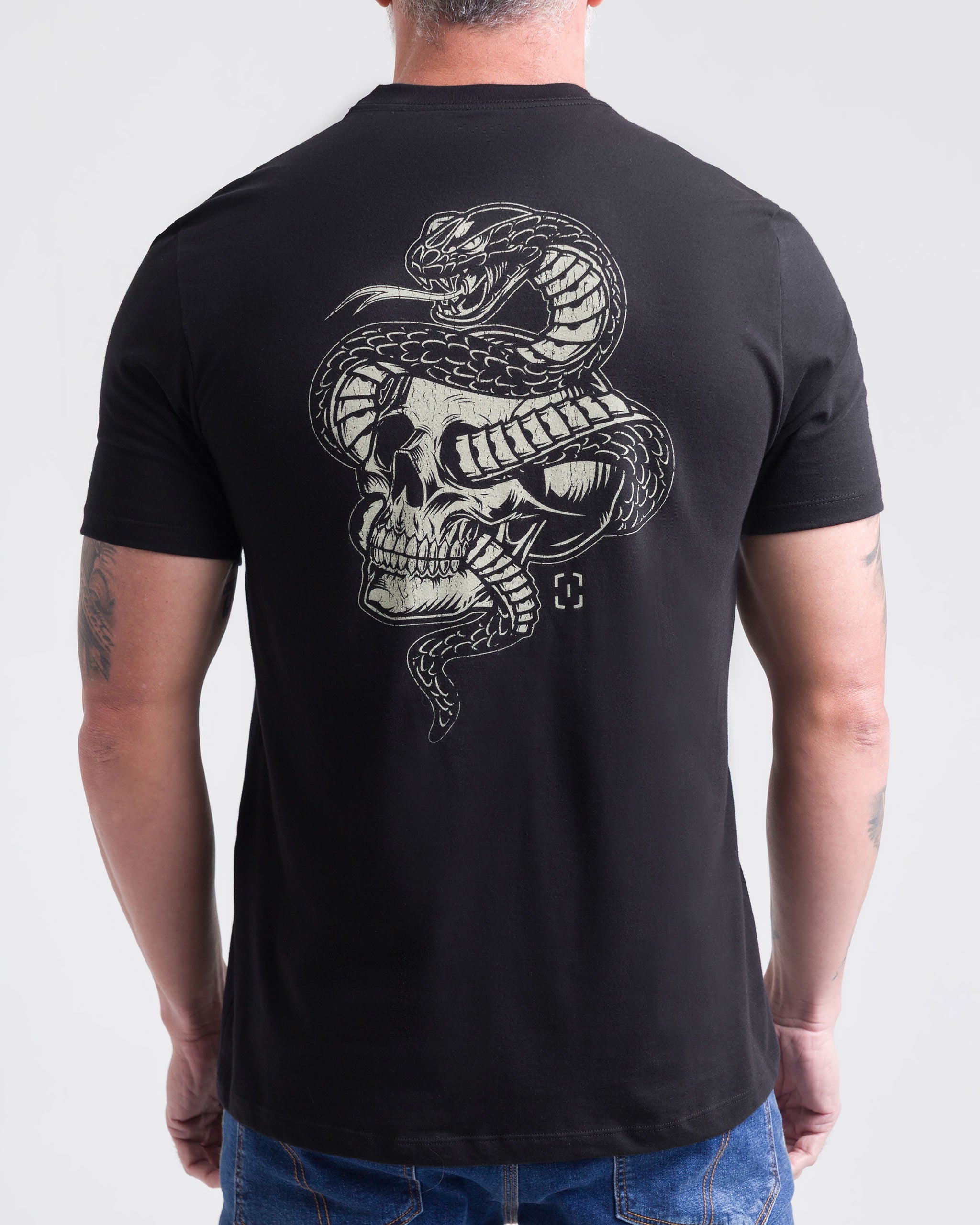 Camiseta Concept Snake In Command Masculina - Preta