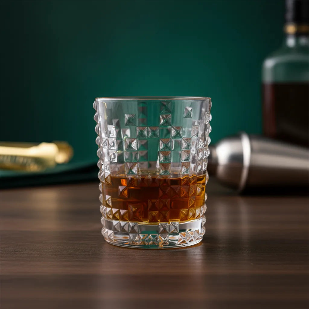 Copos Old Fashioned Diversos - Harmonia na Geometria | Haustter