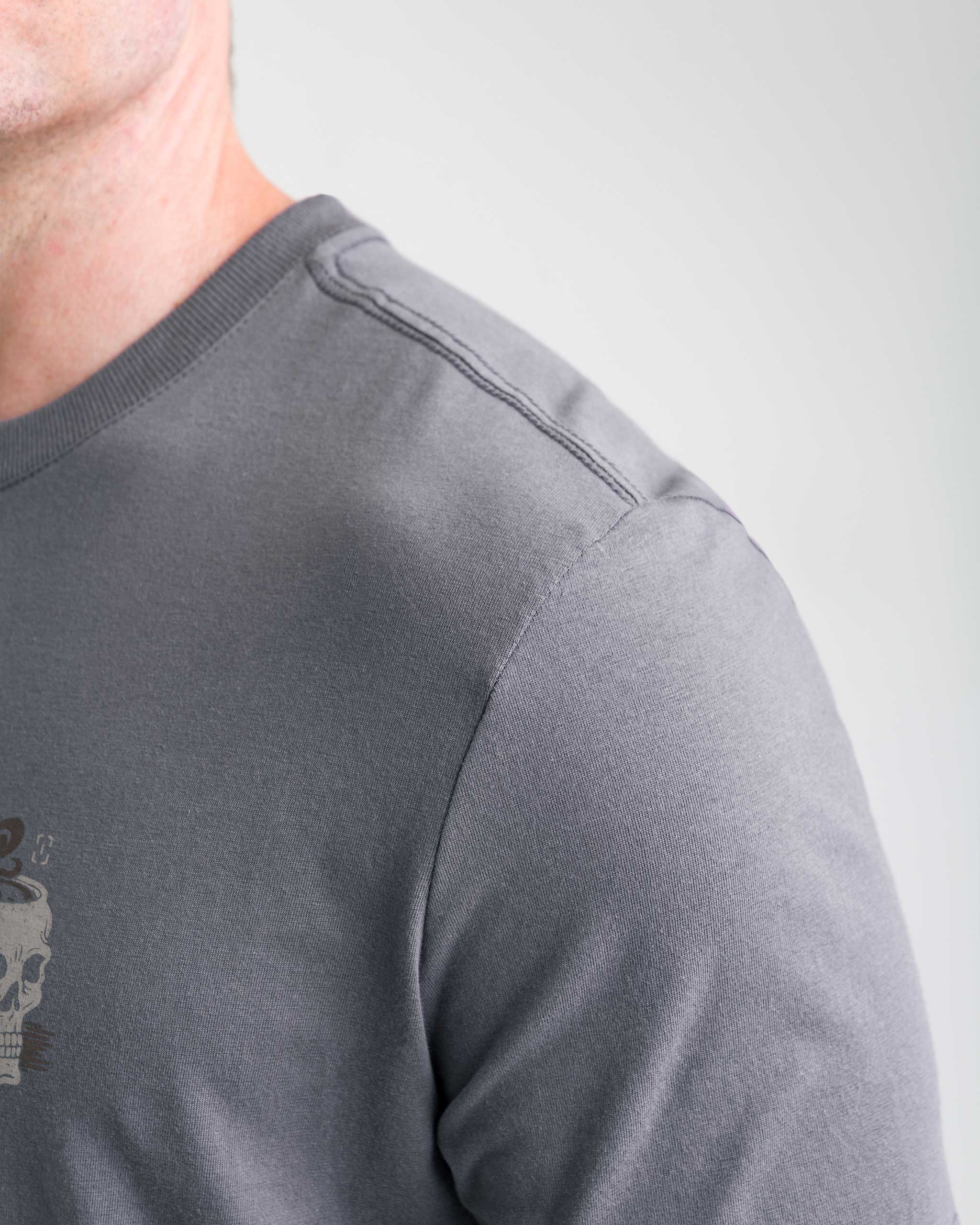 Camiseta Concept Give Me Coffee Masculina - Chumbo