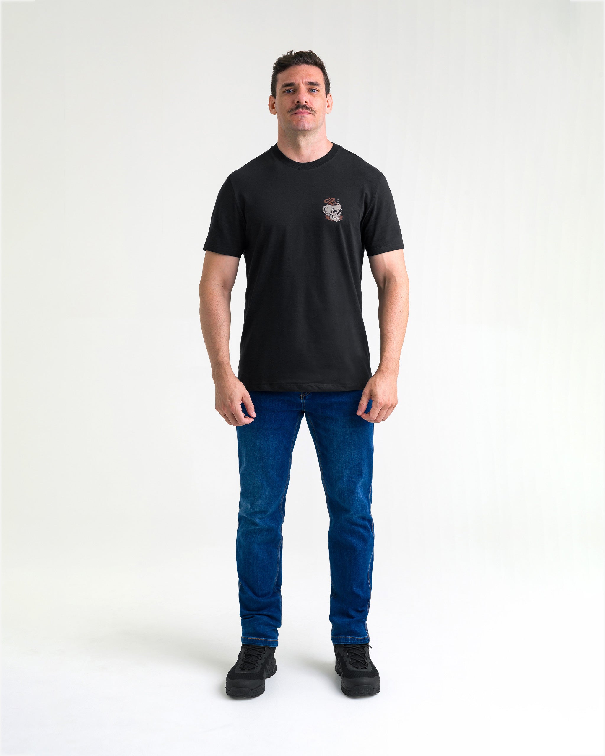 Camiseta Concept Give Me Coffee Masculina - Preta