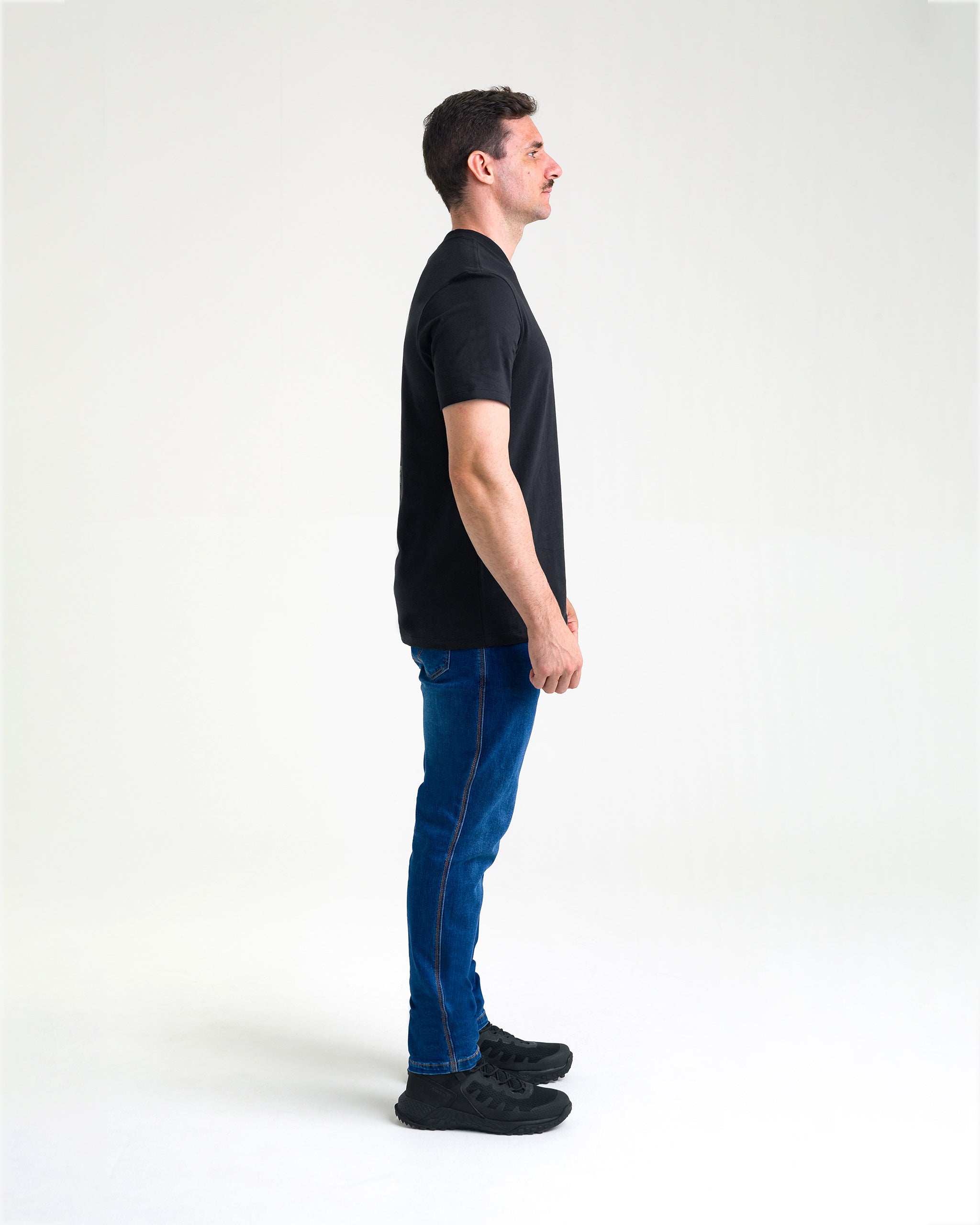 Camiseta Concept Give Me Coffee Masculina - Preta