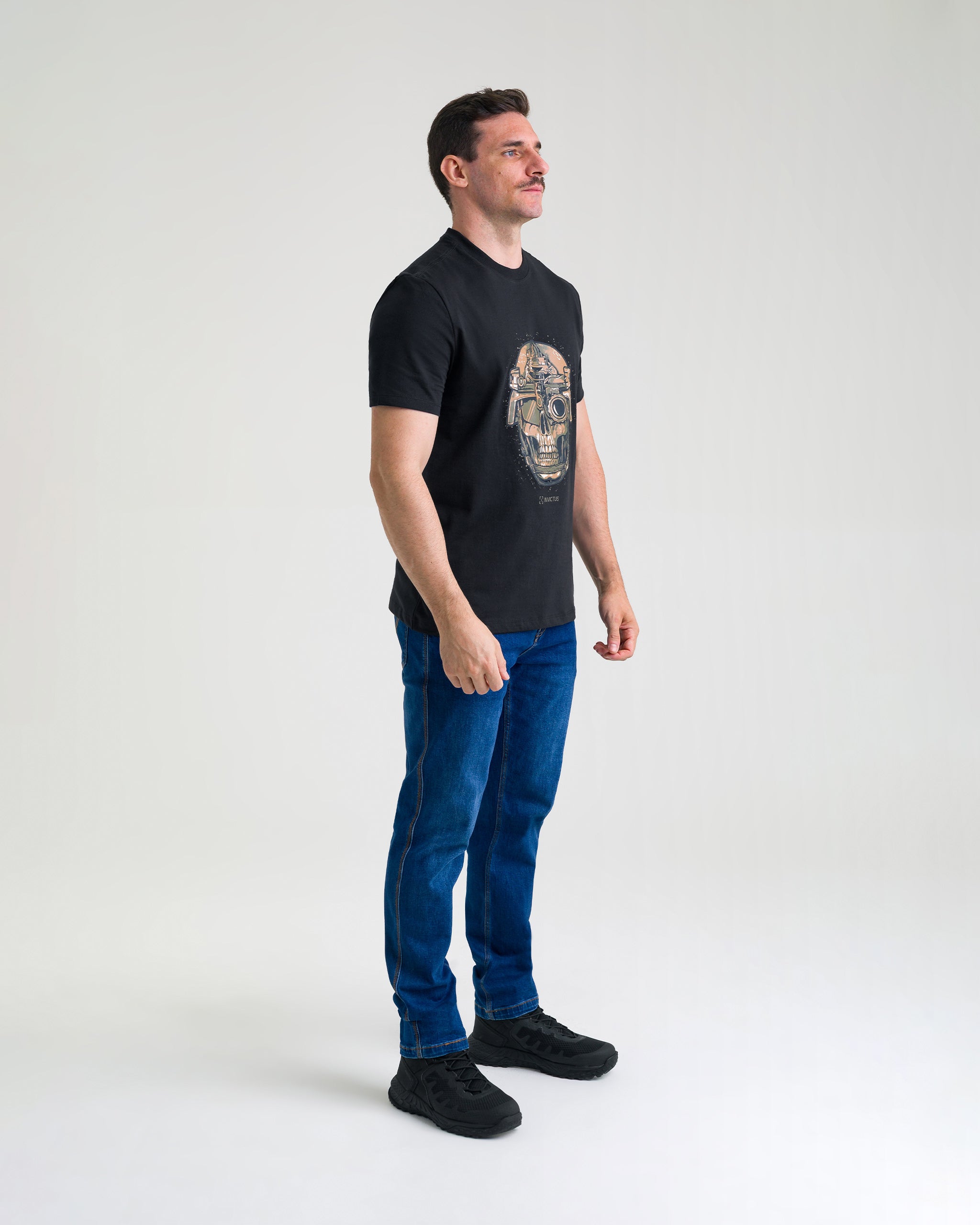 Camiseta Concept Old Skull 10 anos - Preta