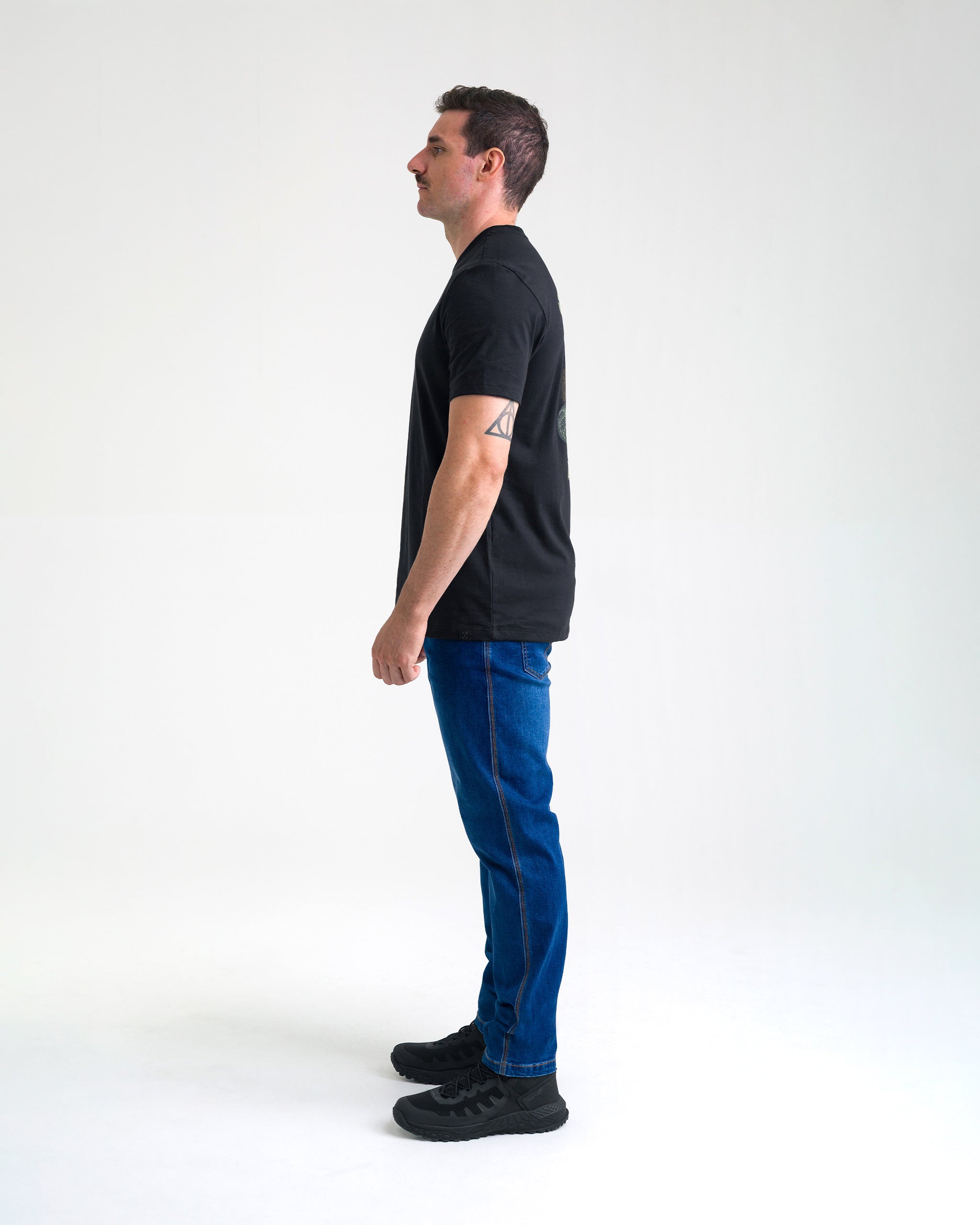 Camiseta Concept Snake Bones Masculina - Preta