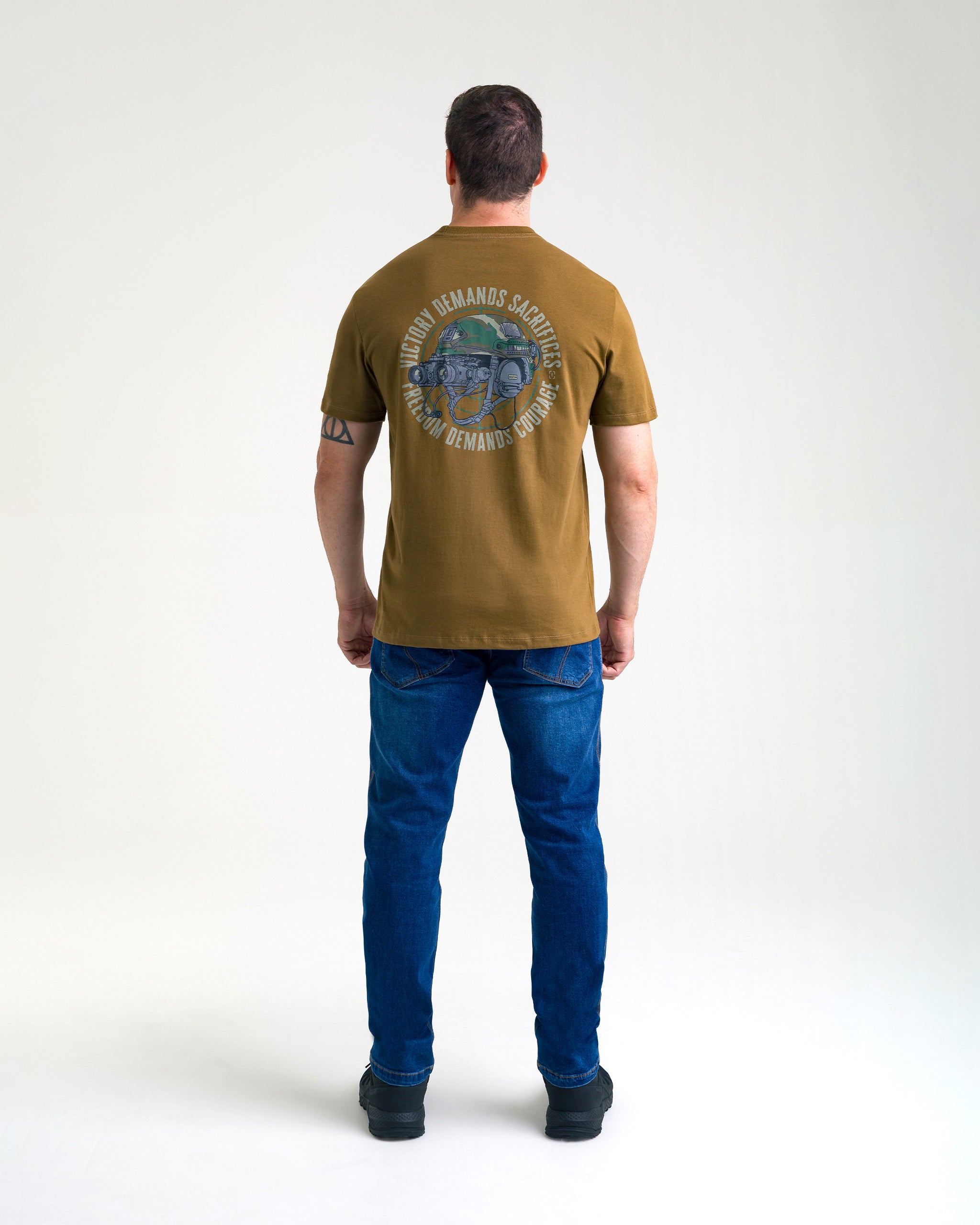 Camiseta Concept Victory Masculina - Marrom