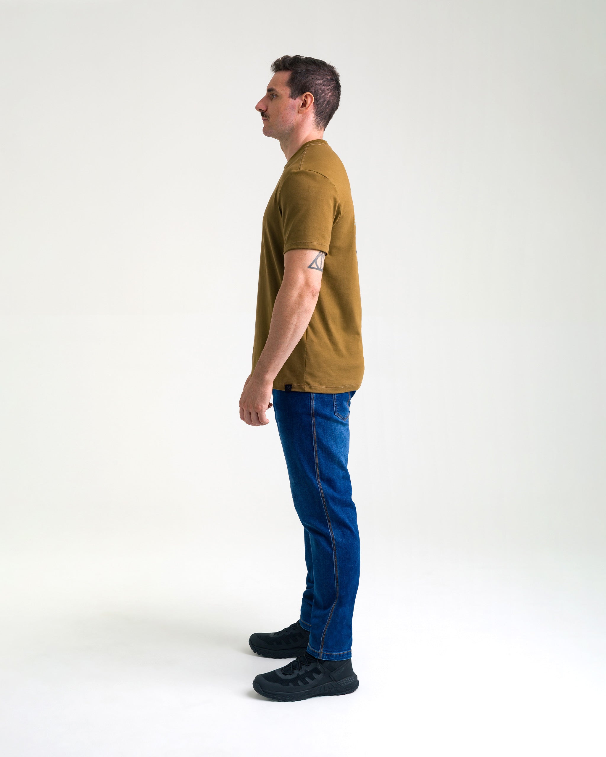 Camiseta Concept Victory Masculina - Marrom