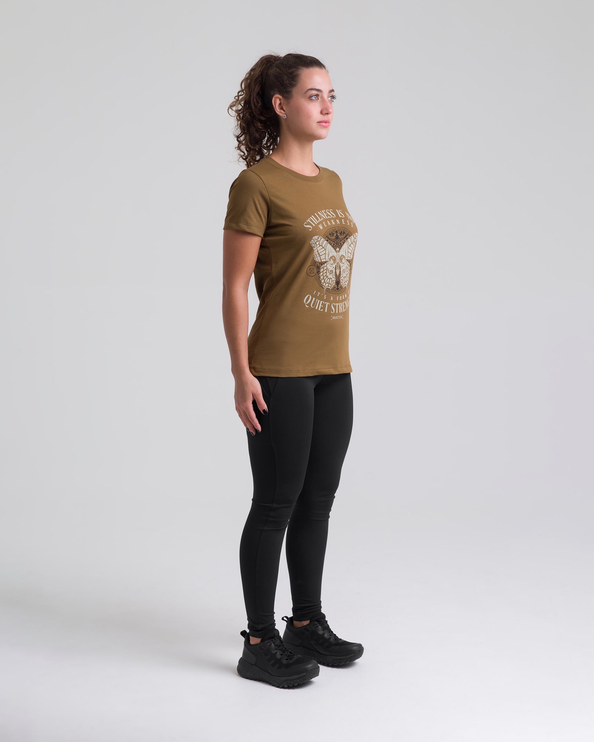Camiseta Concept Stillness Feminina - Marrom