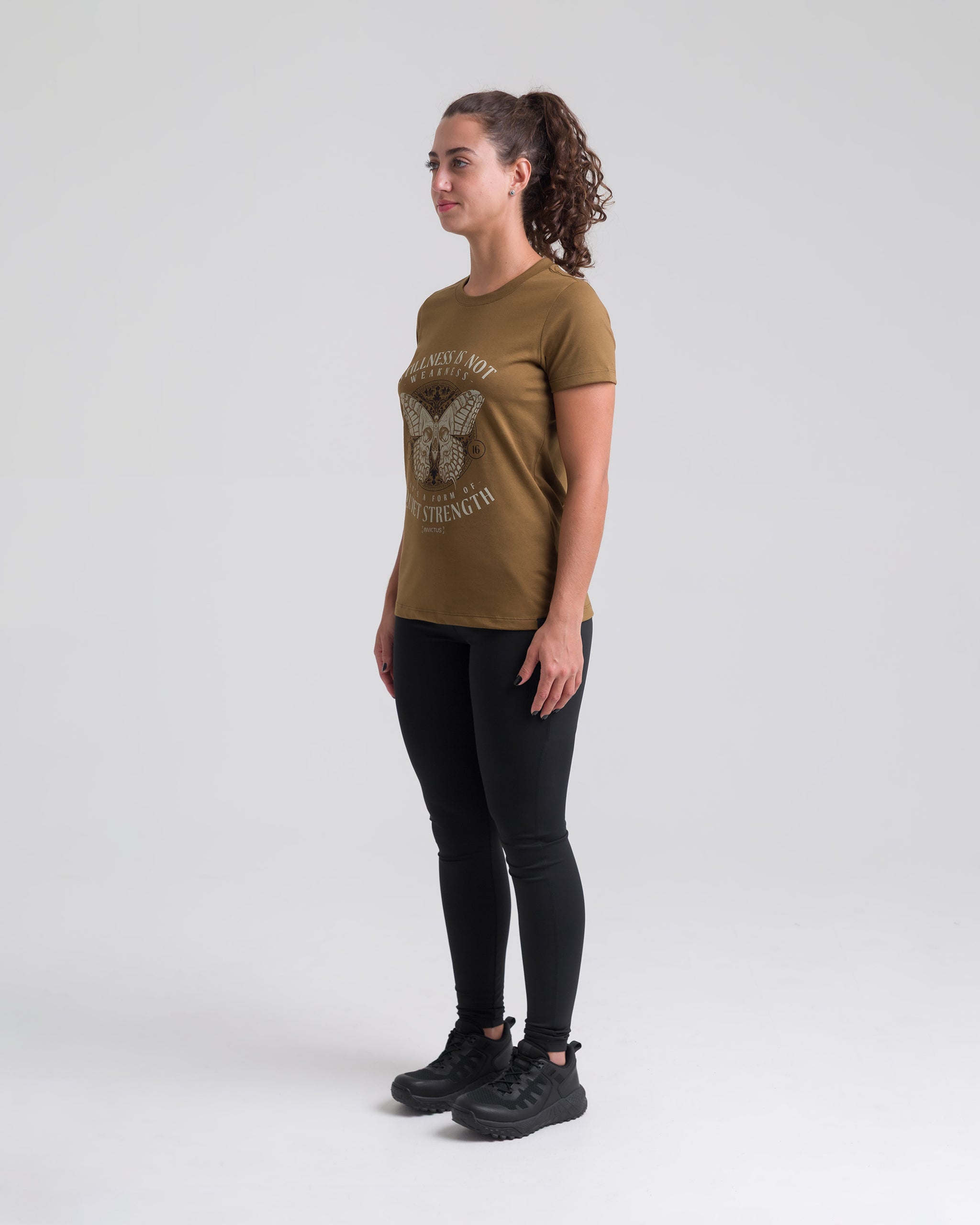 Camiseta Concept Stillness Feminina - Marrom
