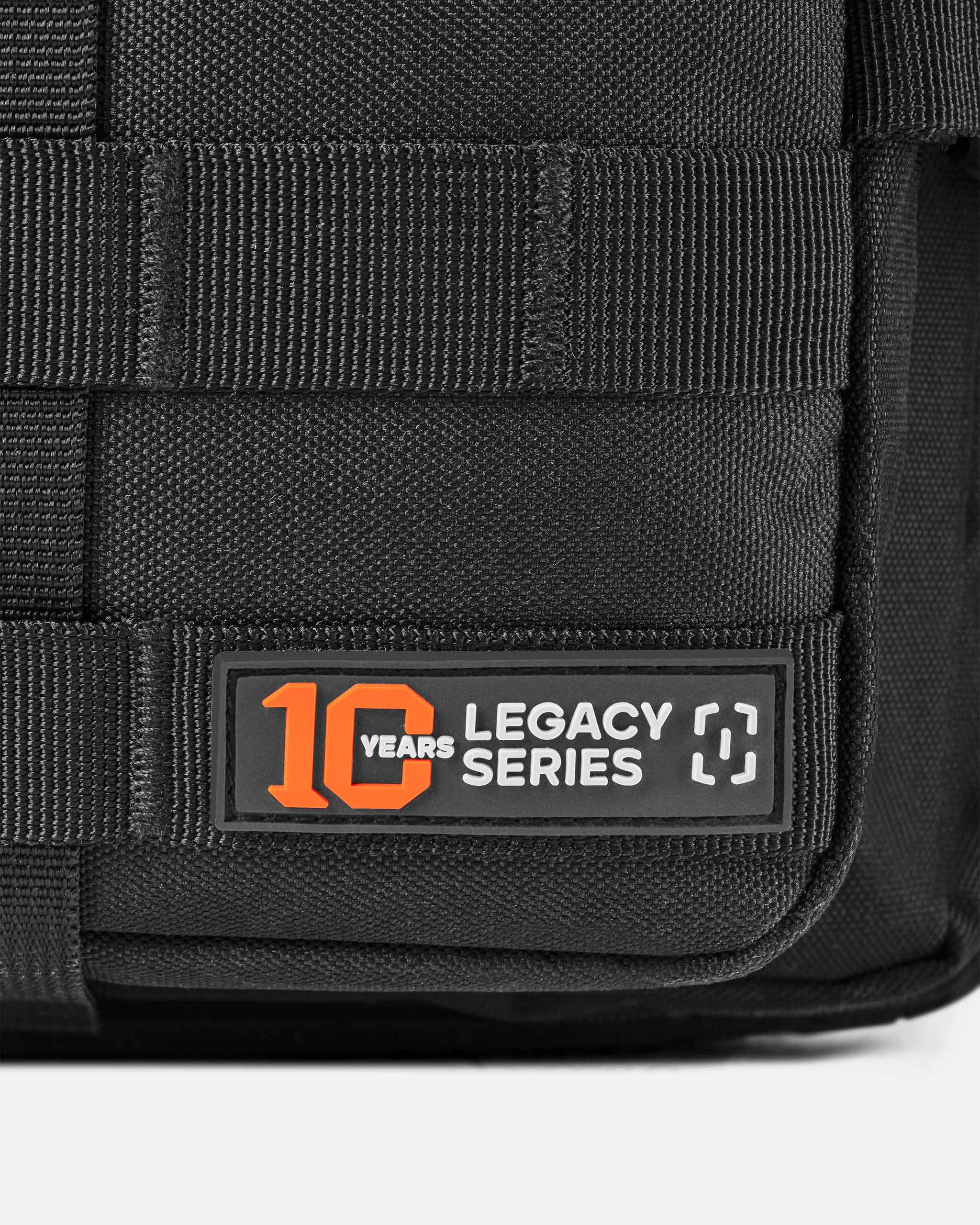Mochila Assault Urban 10 anos 35L - Preta