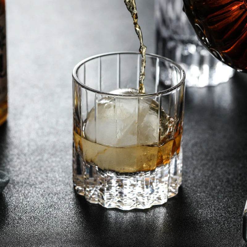 Copo de Whisky Luxuoso com Efeito Kaleidoscópio - Haustter