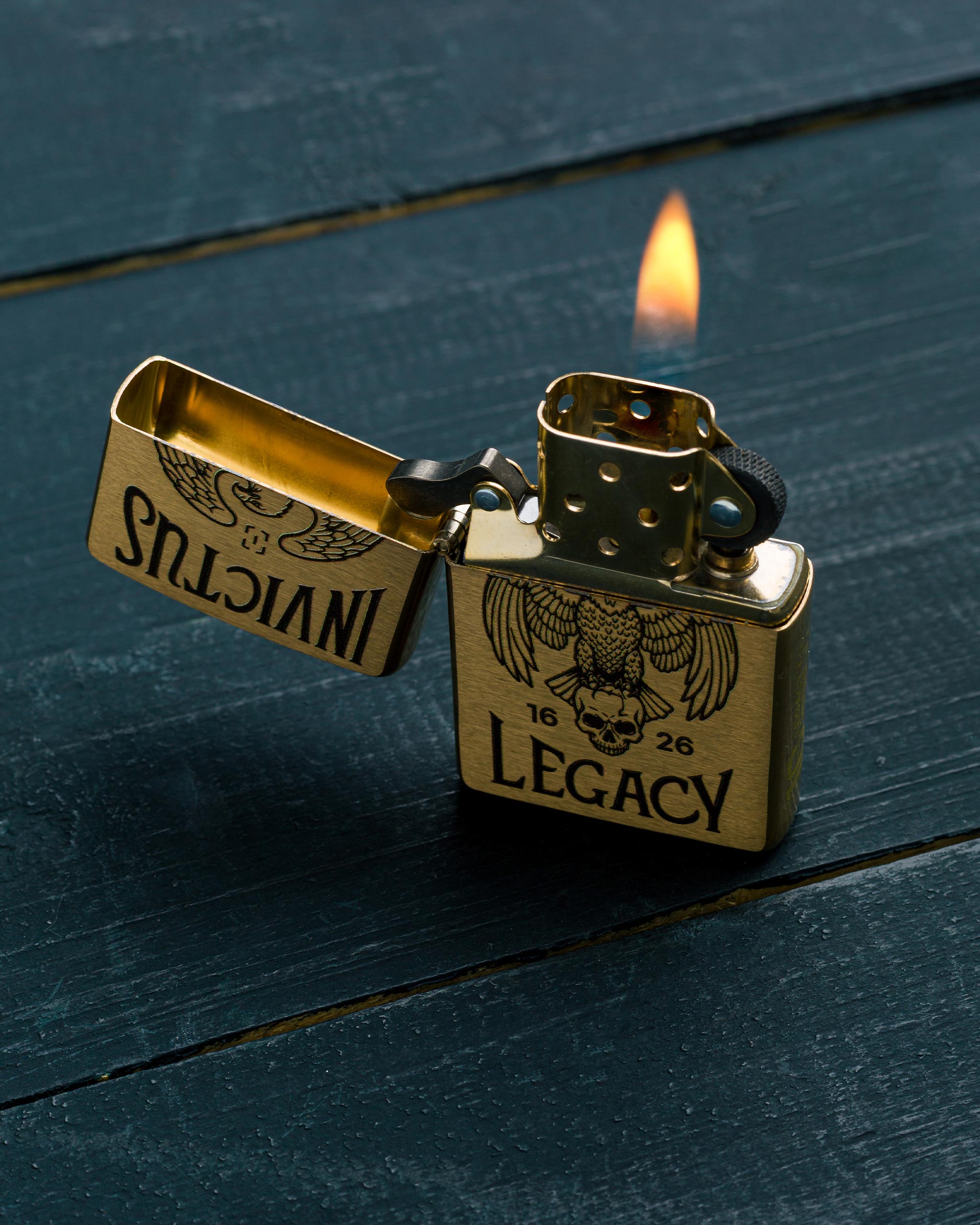 Zippo Invictus Brave - 10 Years of Courage