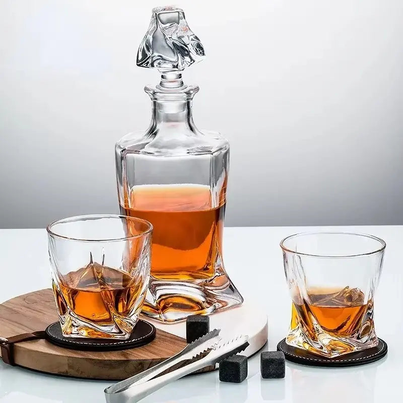 Decantador Maestoso de Whisky Vórtex 800ml