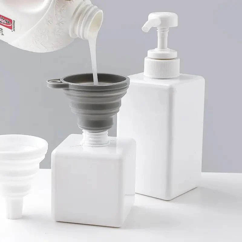 Funil Dobrável de Silicone para Cozinha - Economize Espaço e Evite Sujeira | Haustter