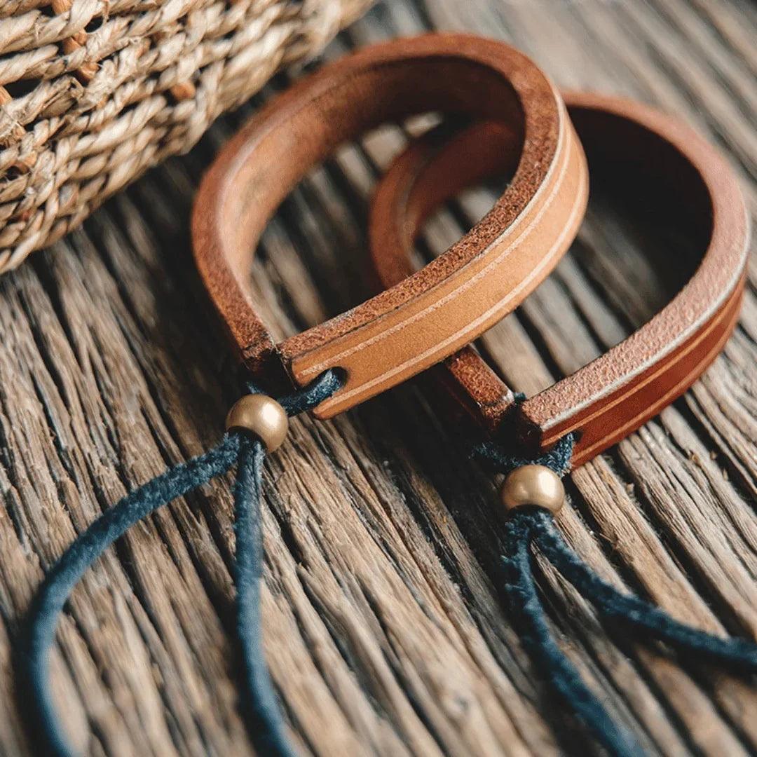 Pulseira Leather Cuff
