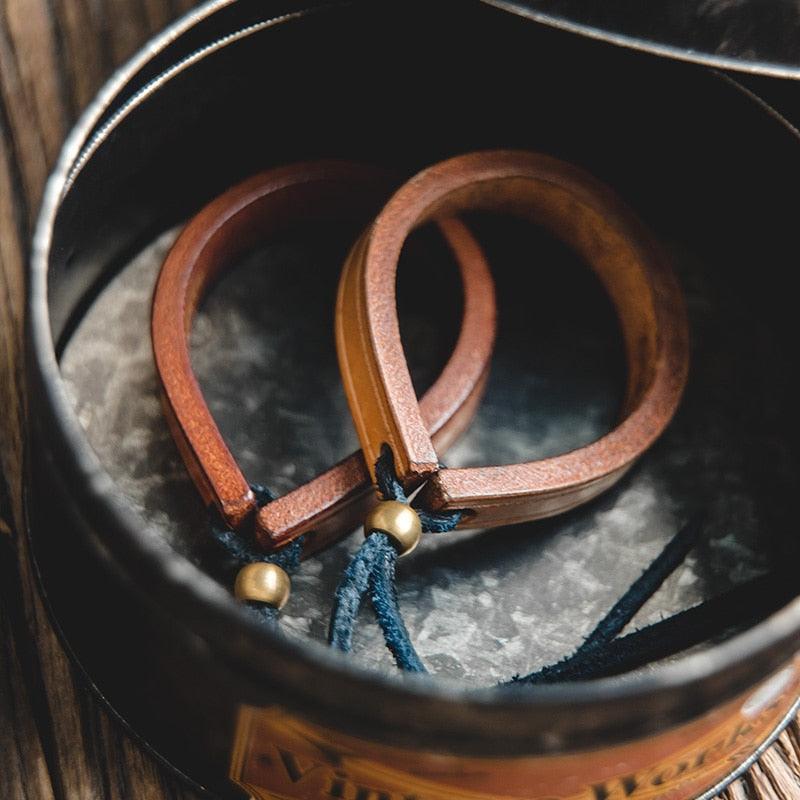 Pulseira Leather Cuff