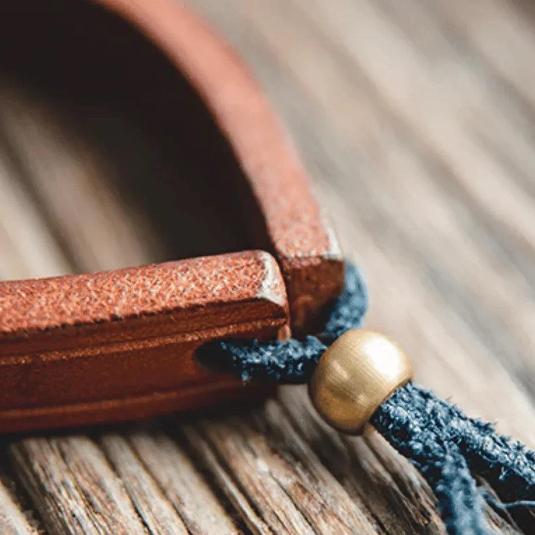 Pulseira Leather Cuff